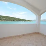 Zlatko Apartamento