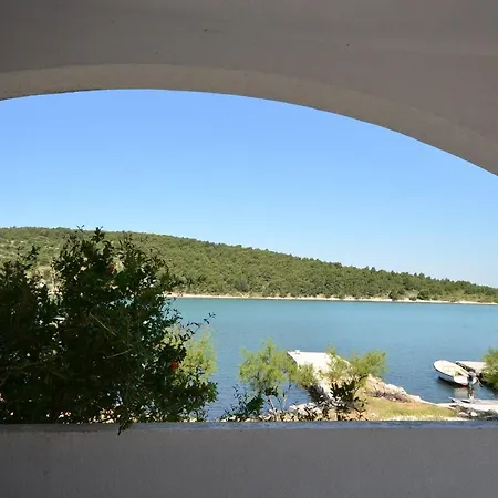 Zlatko Apartment