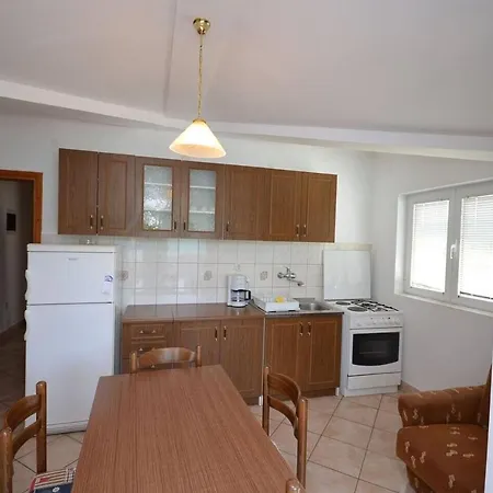 Apartment Zlatko Jadrtovac